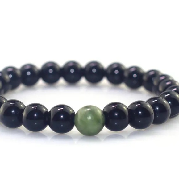 Set of picture jade and obsidian bracelets - Picture 8 of 8
